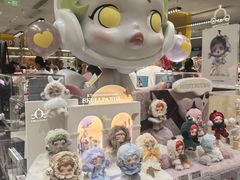 -泡泡玛特POPMART(蓝色港湾店)