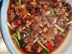 生炒土鸡-小乡小镇·传承桐庐土菜·老板亲自烧的菜