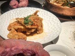 丹东草莓雪绵豆沙-奉天小馆·非遗东北菜(济南万象城店)