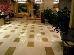 -锦龙国际酒店(天津奥体中心华苑地铁站店)