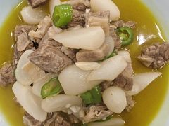 汁水牛腩-品鲜村农家菜·阳澄湖大闸蟹(总店)
