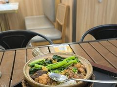 -万煲旺·香港老传承煲仔饭·猪杂汤(客村店)