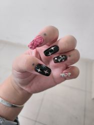 -HUII NAIL绘京美甲美睫会馆