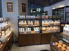 面包甜点陈列柜-麦的多生日蛋糕(龙湖三千店)