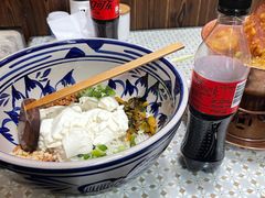 -蜗牛小馆醉乡民谣云南菜(惠新西里店)