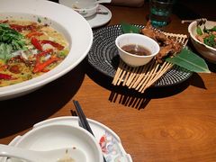 -渔见·精品川菜·老坛酸菜鱼(大朗店)