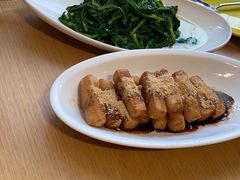-渝信川菜 · 川味家常菜(财富购物中心店)