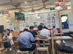 -煲仔皇腊味煲仔饭(经四万达店)