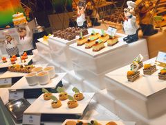 -小天鹅戴斯酒店鲸鲨百汇创作料理