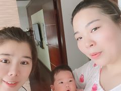 -爱的果实月嫂育婴师(世纪东方店)
