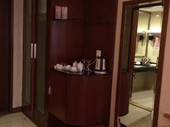 -南宁世纪君悦大酒店(青秀万达滨湖路地铁站店)