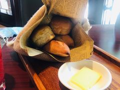 -杭州西子湖四季酒店-WL BISTRO西湖餐厅(灵隐路店)