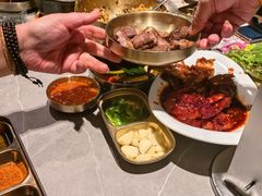-草家酱蟹炭火烤肉店(珲春南路一店)
