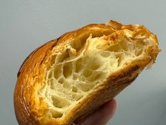 -VERIE BAKEHOUSE