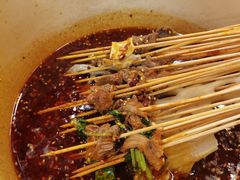 -拈签一笑黄牛肉辣卤串串