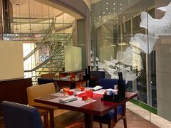 -怡咖啡海鲜自助餐厅(浦东香格里拉店)