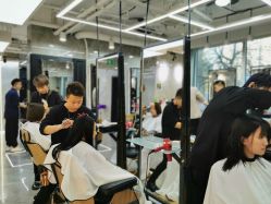 -Tipo Hair salon（明星）店