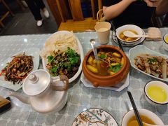 -小厨子私房菜·云南美食店