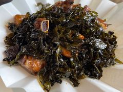 -泉畔人家·老济南经典鲁菜(大明湖店)