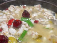 -周渝食惦酸菜鱼(青浦店)