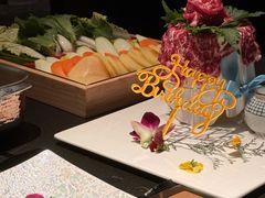 -左庭右院鲜牛肉火锅黑金店(陆家嘴中心店)