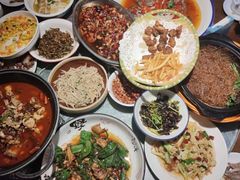 -老长沙湘菜馆(凤凰路店)