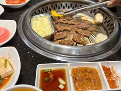 -木槿花韩式炭烤·熟成肉工坊(孙文东路店)