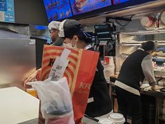 -肯德基(鲁迅路店)