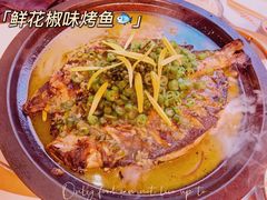 -鸣记脆皮烤鱼·海鲜烤鱼(三八广场店)