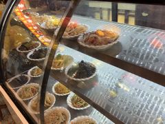 -金杨拉面王小吃面馆·牛三宝面·红烧牛肉粉