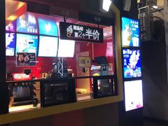 门面-麦当劳(东方时代广场分店)