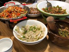 皮蛋青椒擂茄子-费大厨辣椒炒肉(皇庭广场店)