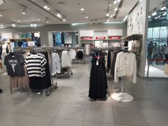 -H&M(鹏欣水游城店)