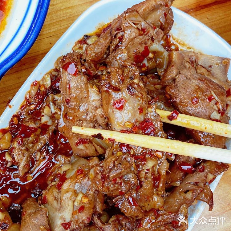 冬瓜山夜宵店yyds‼️73种凉菜！凉拌脆骨爆好吃