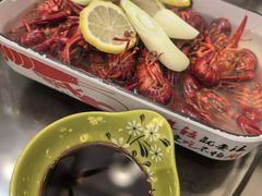 -聚汇三少·龙虾·中餐厅(莫邪路新天地店)