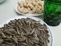 花生瓜子-听香·678茶铺(猛追湾店)