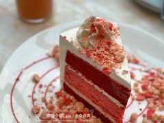 红丝绒蛋糕-城市露台景观餐厅(淮海路店)