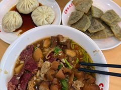 -陈寔包子王·卤煮小肠·京味小吃(龙潭店)