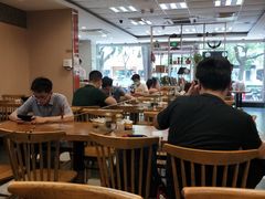 大堂-鑫花溪牛肉米粉(凤凰街创始总店)