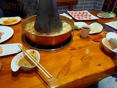 -雅然居铜火锅(长新街店)