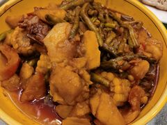 -黑龙江美食城(三角公园店)
