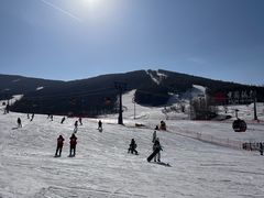 -中旅松花湖滑雪场