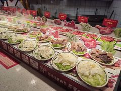 -四囍码头海鲜烧烤自助火锅(外滩南京东路悦荟广场店)