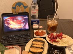 -嘁嘁茶泡饭