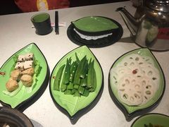 -一叶一世界·素食餐厅(锦华万达店)