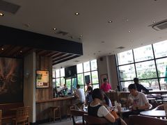 -星巴克(上海汇锦里店)