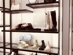 -CHARLES&KEITH(1234space店)