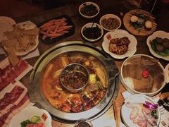 -佬土鹅肠火锅(解放路店)