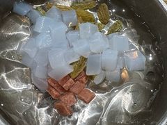 -成都你六姐·牛肉冒菜(上海环宇荟店)
