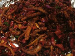 -临界音乐酒馆·小龙虾·江湖菜(华熙LIVE·鱼洞店)